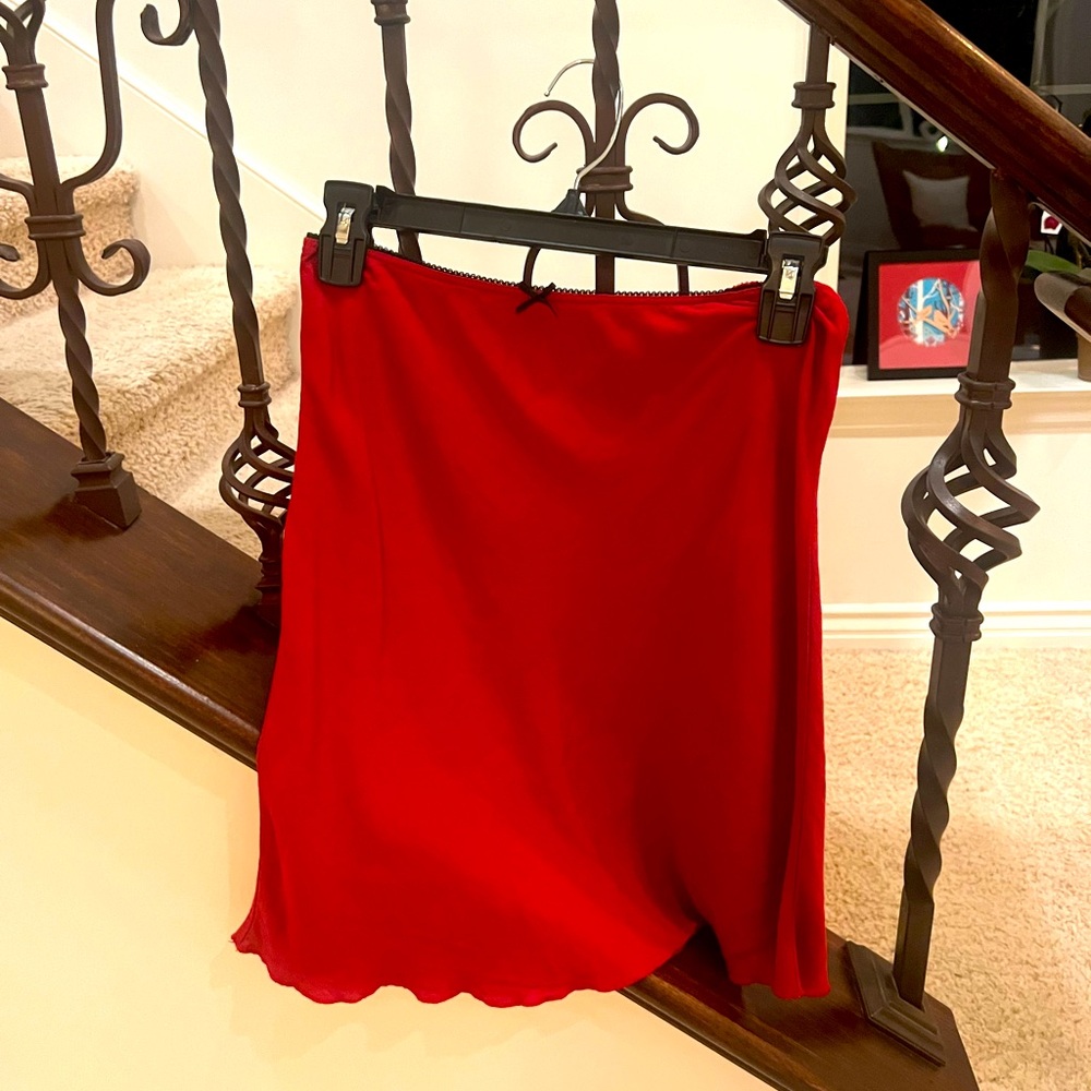 Brandy Melville 90’s midi skirt